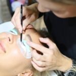 Why Your Eyebrow Game Fails Without an Eyebrow Lighting Kit